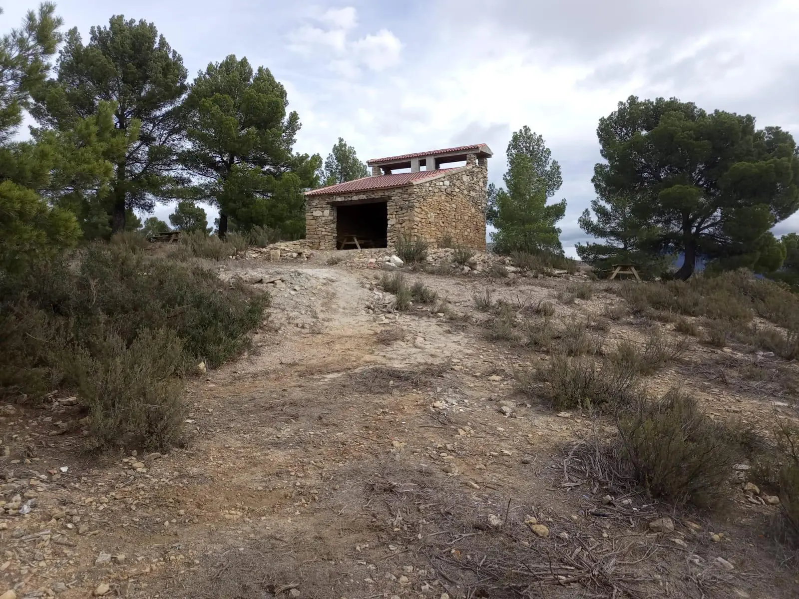1 Merendero municipal el Pinar