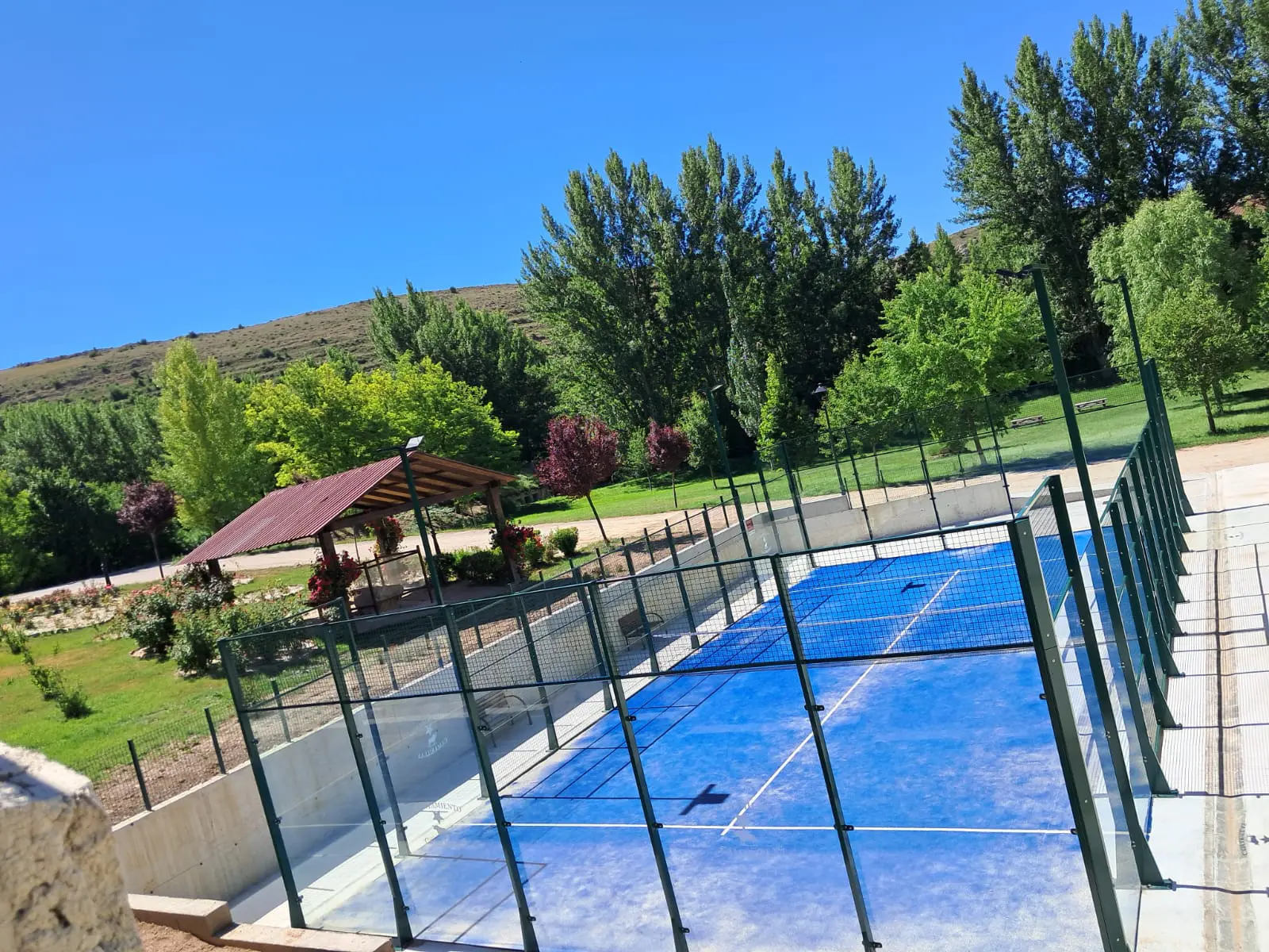 1 Pista de pádel municipal