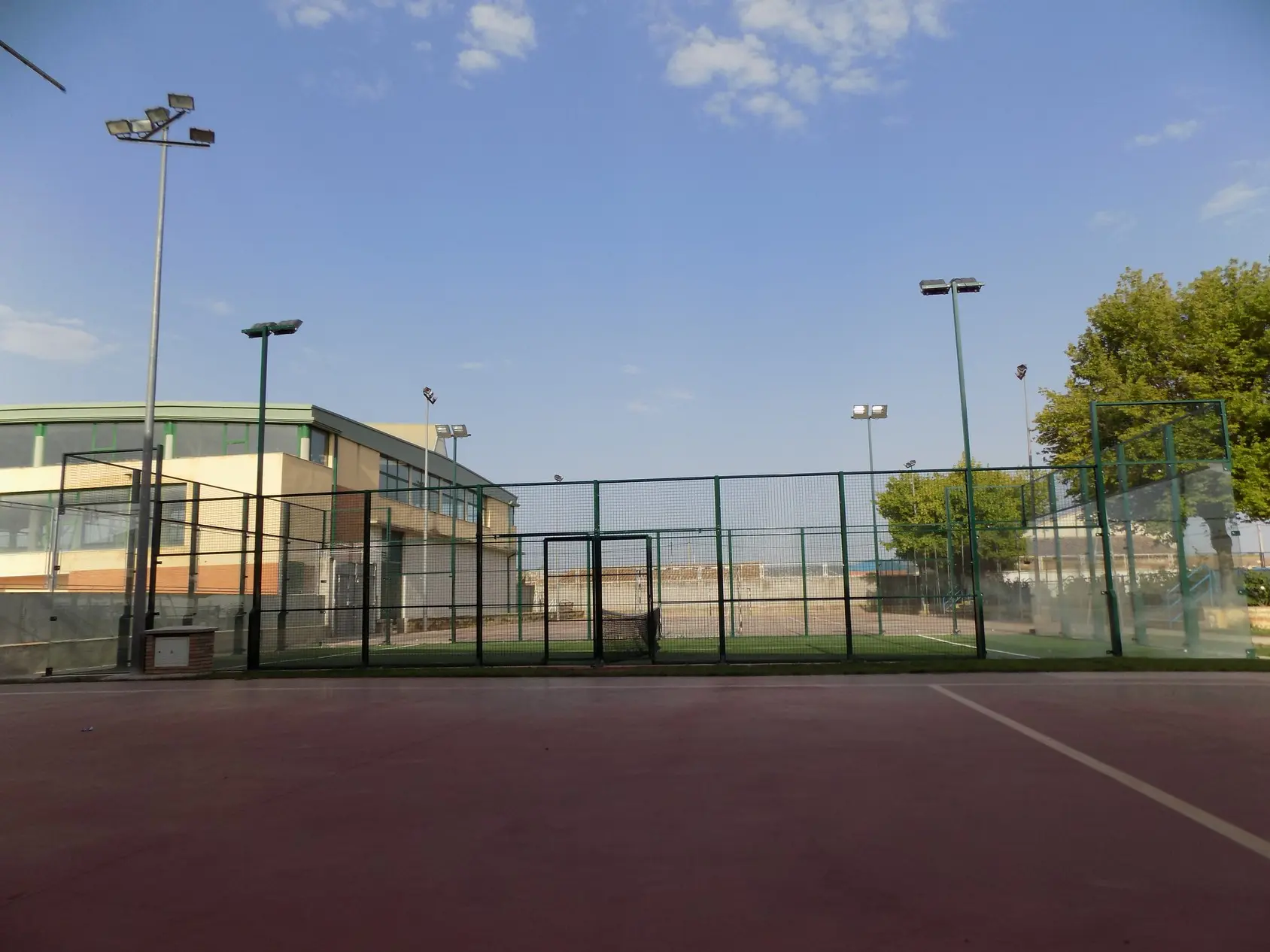 1 Pistas de pádel municipal