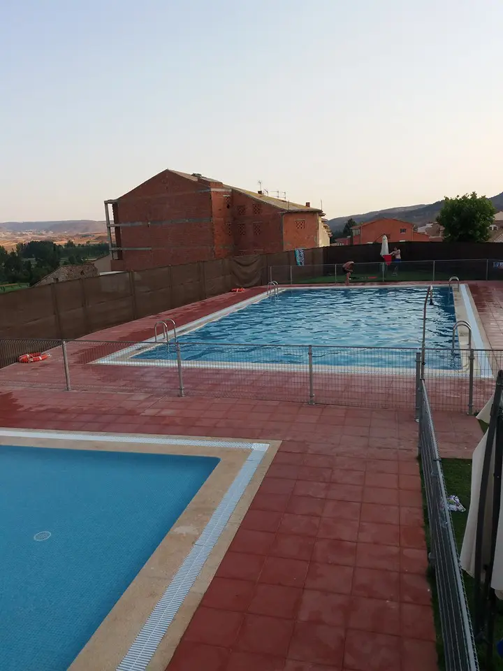 1 Piscina municipal 
