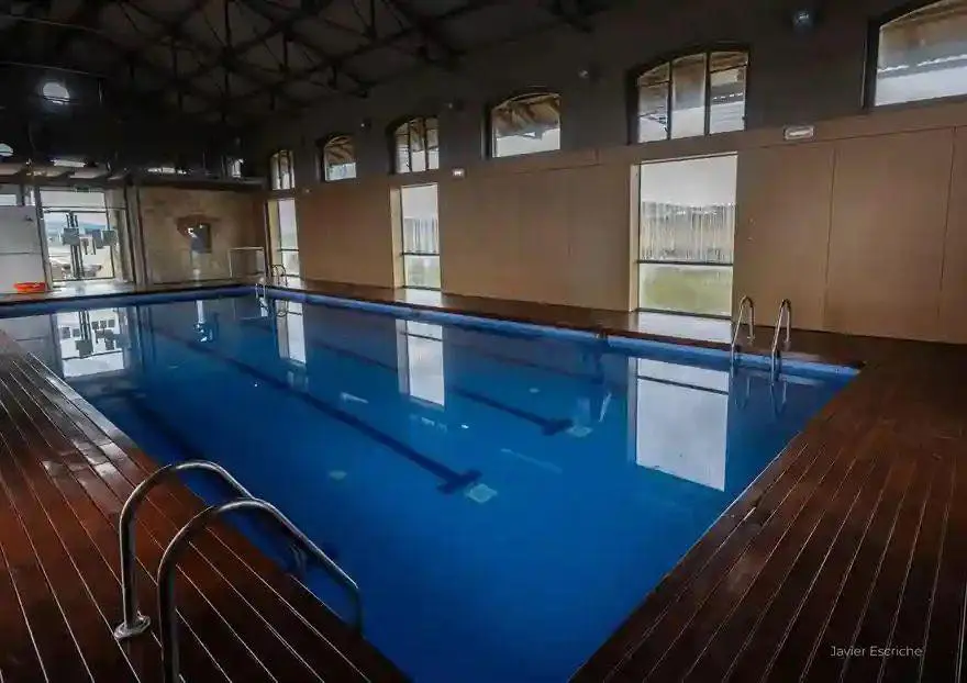 1 Piscina climatizada municipal