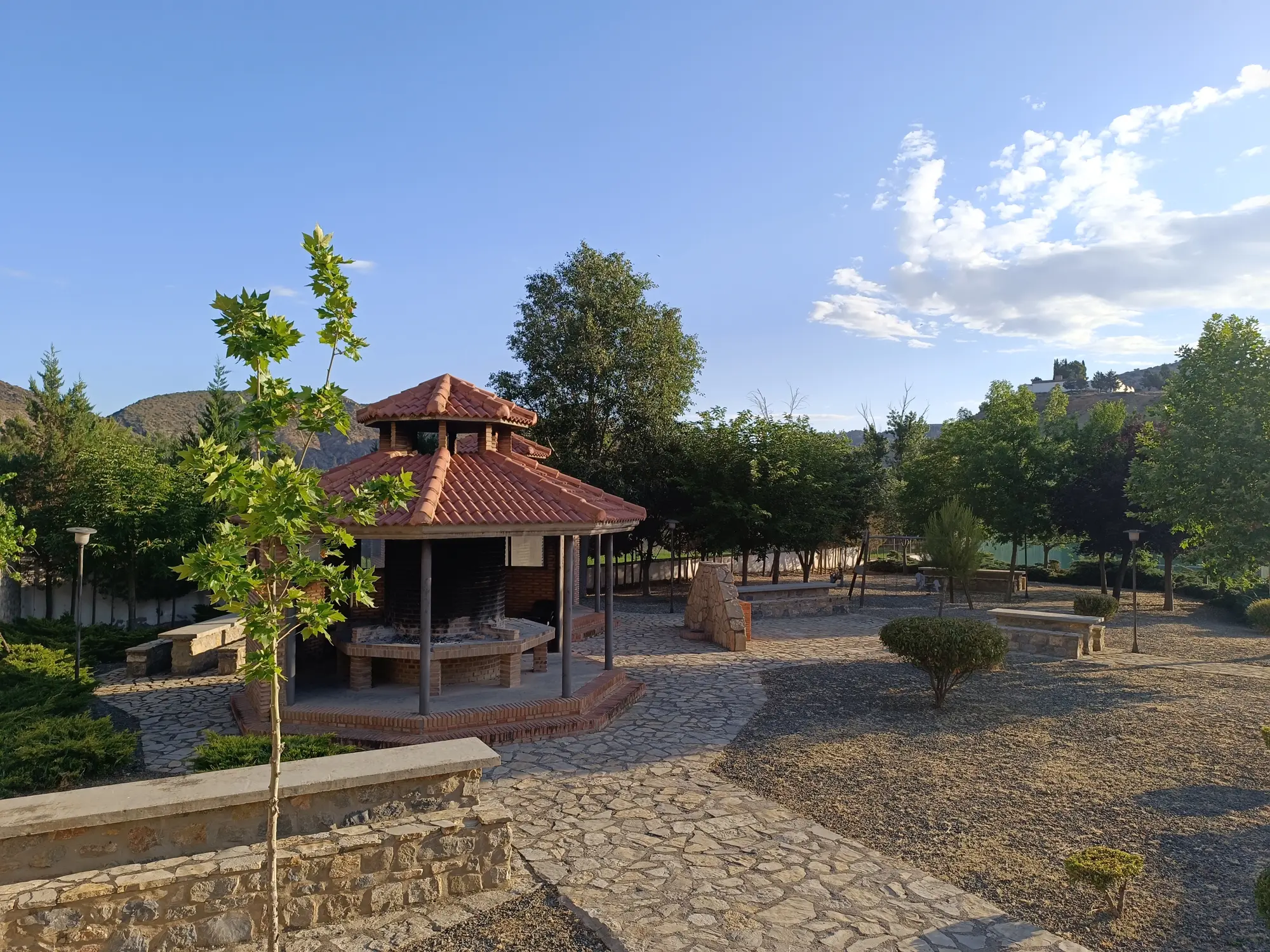 1 Merendero municipal de la piscina