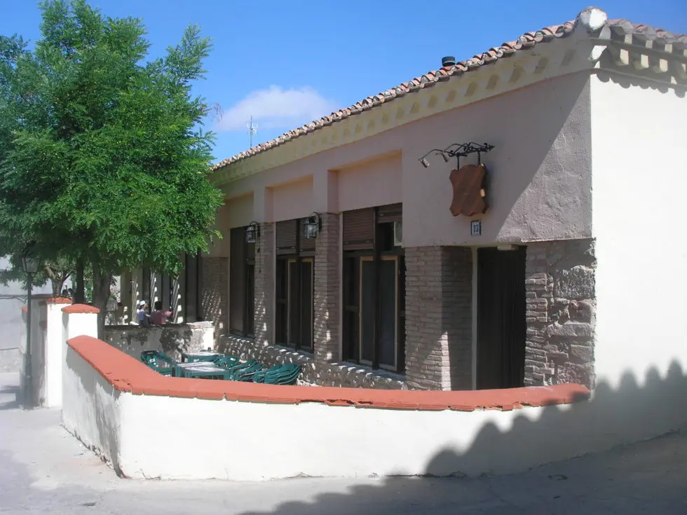 1 Multiservicio La Taberna de Ababuj